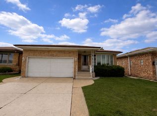 4632 N Anthon Ave, Chicago, IL 60656