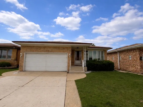 (undisclosed Address), Chicago, IL 60656