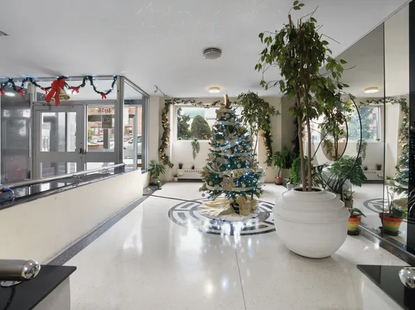 1075 Sheepshead Bay Road image 3 of 32