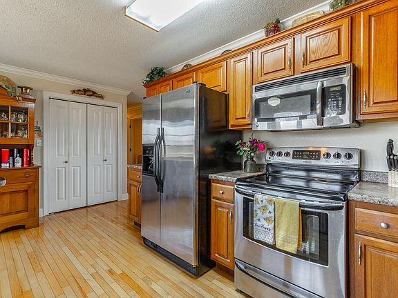 27th image of 10245 Snow Hill Rd