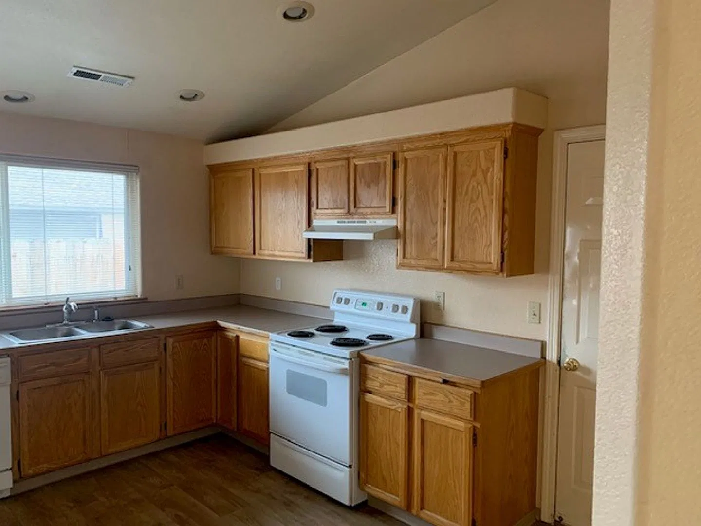 Three Bedroom, Two Bath Single Family Home — Photo 4