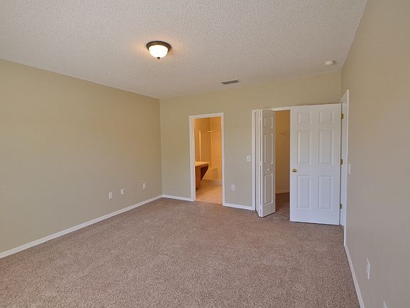 4th image of 106 Durham Pl