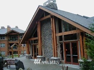 1000 Cabin Crk SW #C202, Issaquah, WA 98027