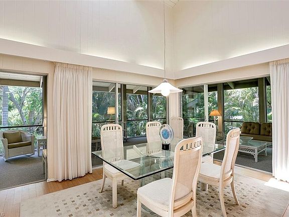 5th image of 947 Cabbage Palm Ct