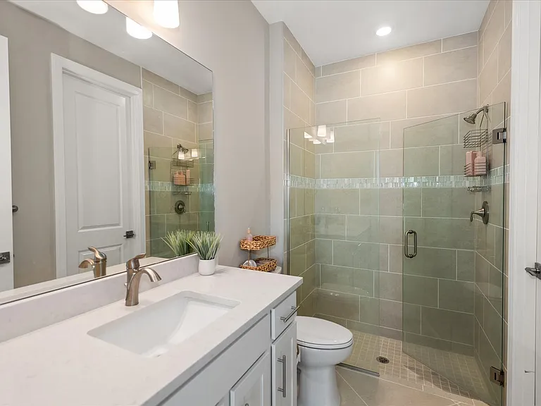 15660 Northridge Rd — Photo 35