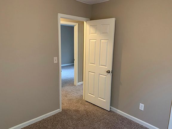 4th image of 1089 Edenwood Dr