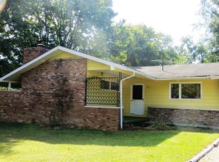 20 Gibbons Rd, Harrisburg, IL 62946