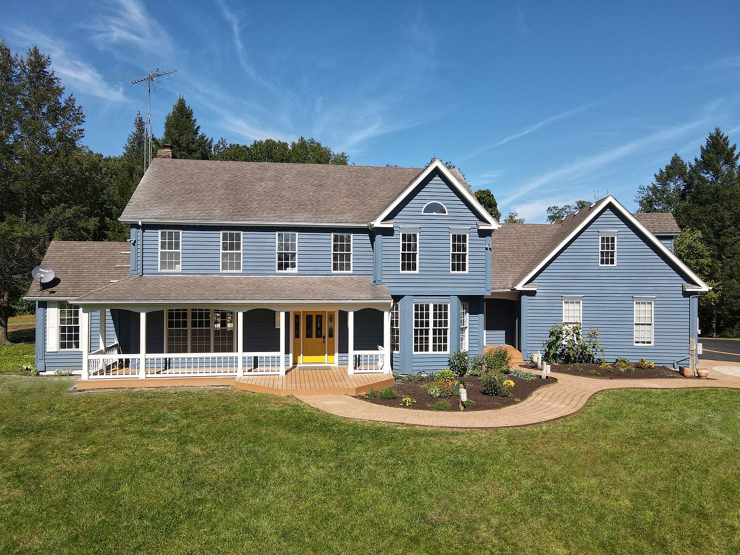 8220 Crystal Springs Rd, Woodstock, IL 60098 Zillow