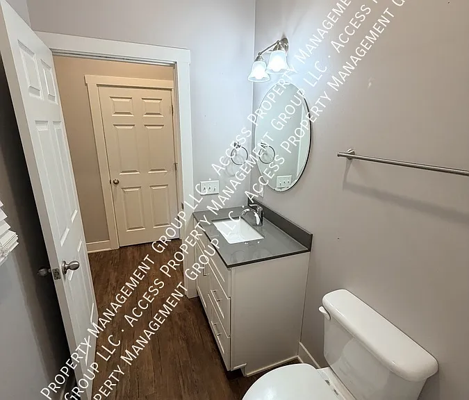 707 Livingston Ave NE #2 — Photo 15