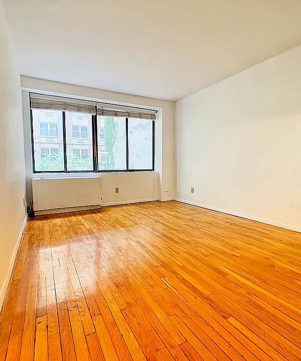 1st image of 306 Mott St APT 2C
