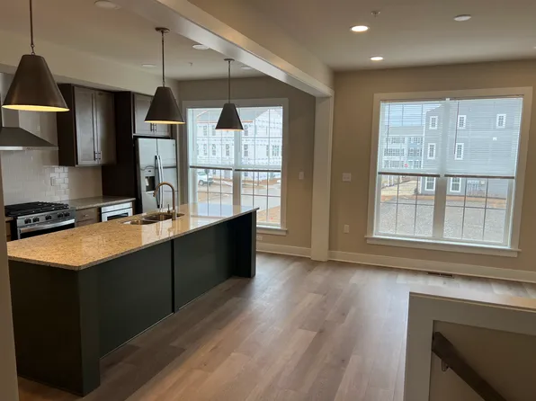 9 Sage St, Carlisle, PA 17015