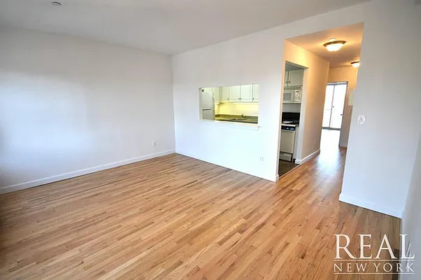 Rented by REAL New York | media 16