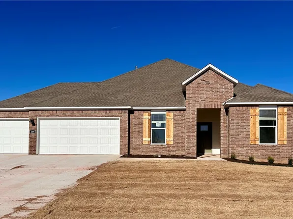 5004 E Sugarloaf St, Siloam Springs, AR 72761