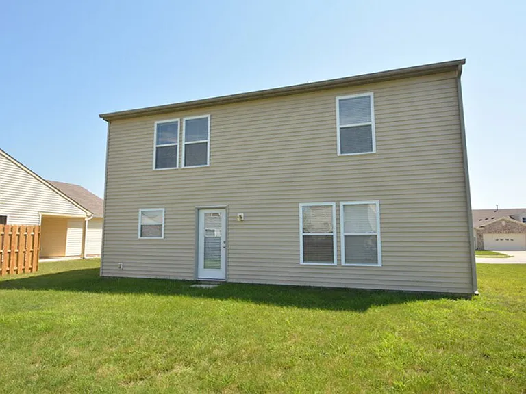 5660 Grassy Bank Dr — Photo 24
