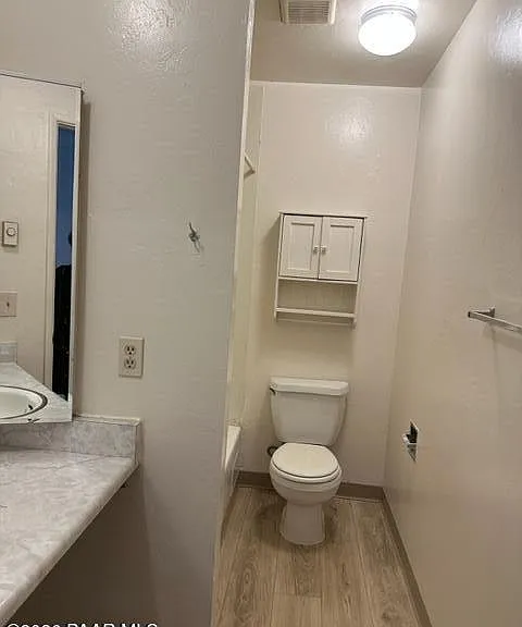 314 S Virginia St #2 — Photo 6