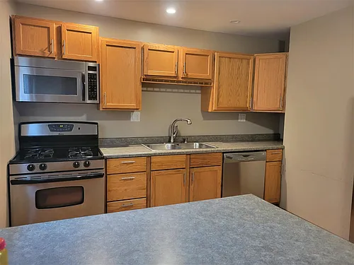 52 N Glenwood Ave Photo 1