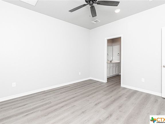 5th image of 2181 Wooster St