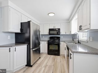2713 Clayton St, Philadelphia, PA 19152