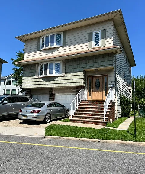 12 Acorn Rd #G — Photo 1