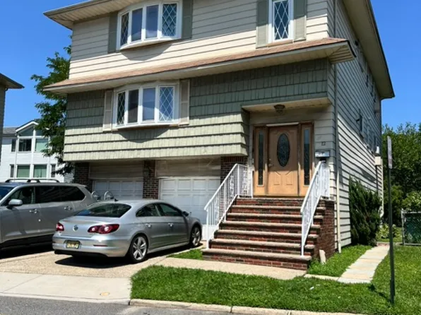 12 Acorn Road image 1 of 6