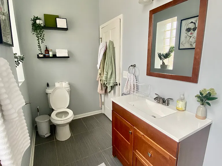 1415 W Augusta Blvd #2A — Photo 8