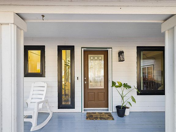 5th image of 506 S Osprey Dr