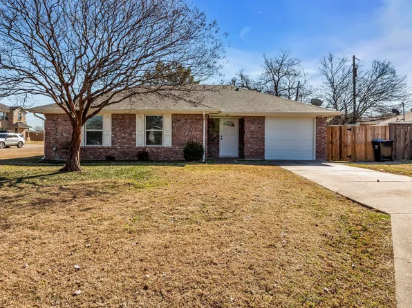 108 Turning Row Dr, Crandall, TX 75114