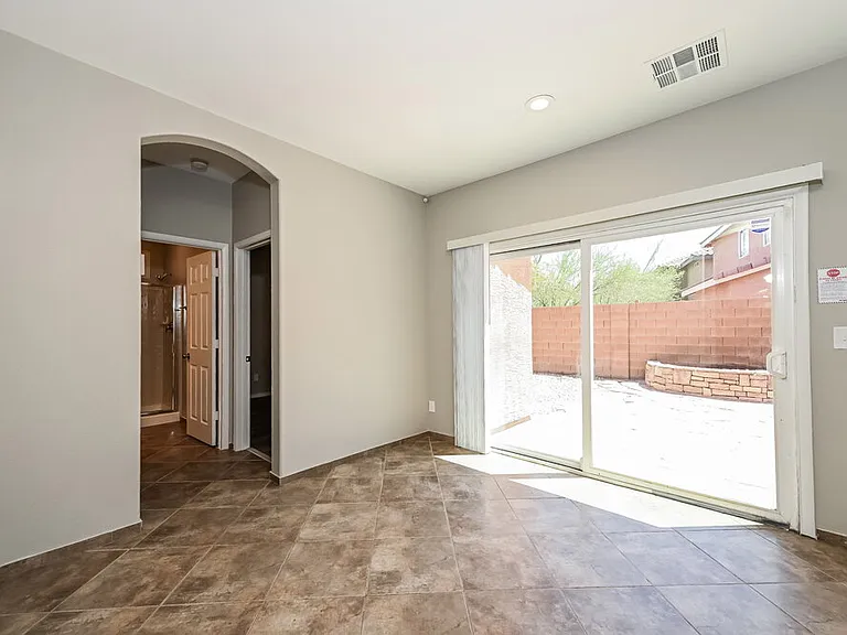 8699 Brilliant Star Dr — Photo 6