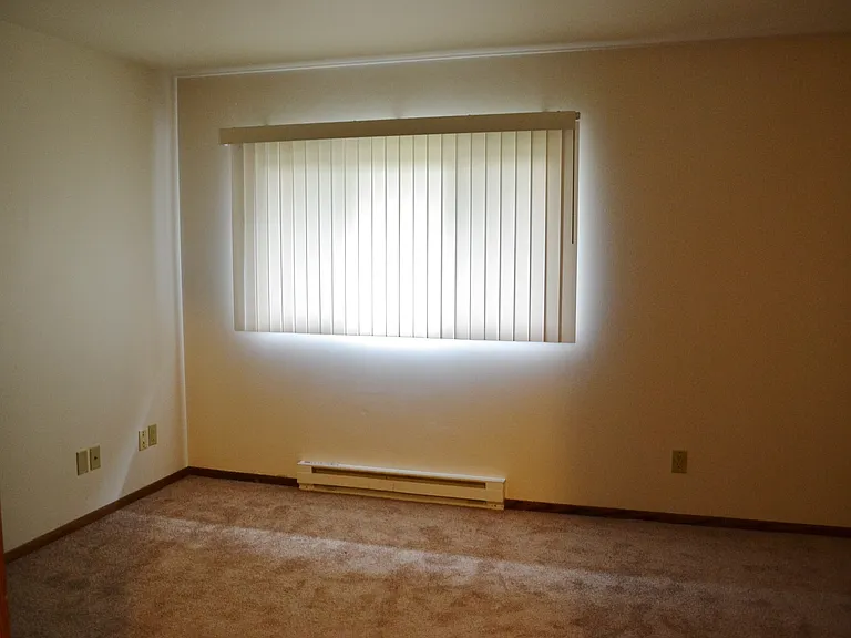 1118 Gammon Ln — Photo 15