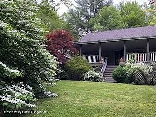 2nd image of 417 Overlook Drive