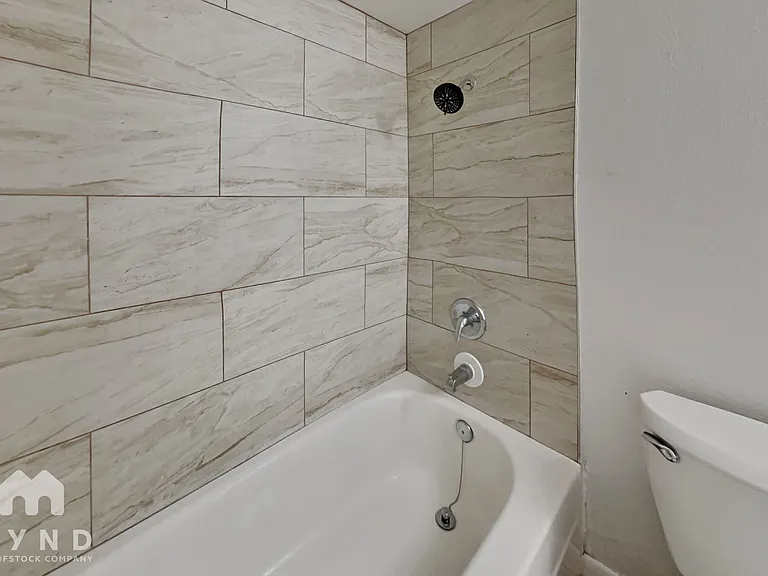 4102 W Camino Acequia — Photo 19