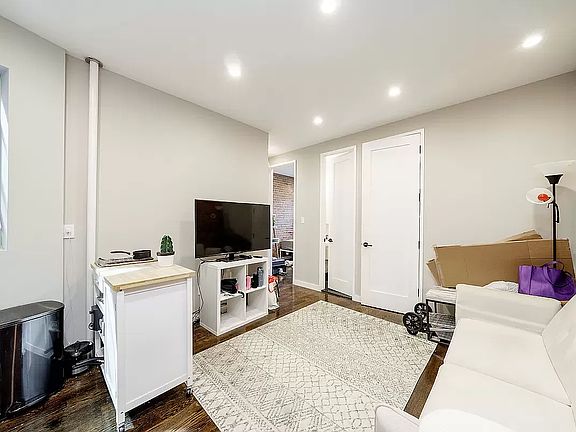 2nd image of 332 E 19th St #7