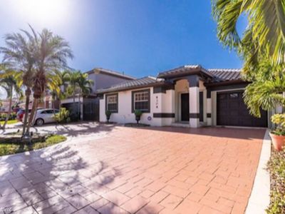 8304 NW 201st St, Hialeah, FL, 33015
