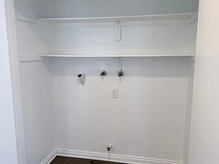 1163 W Badillo St — Photo 5
