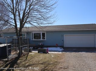 10880 Plains Hwy, Eaton Rapids, MI 48827