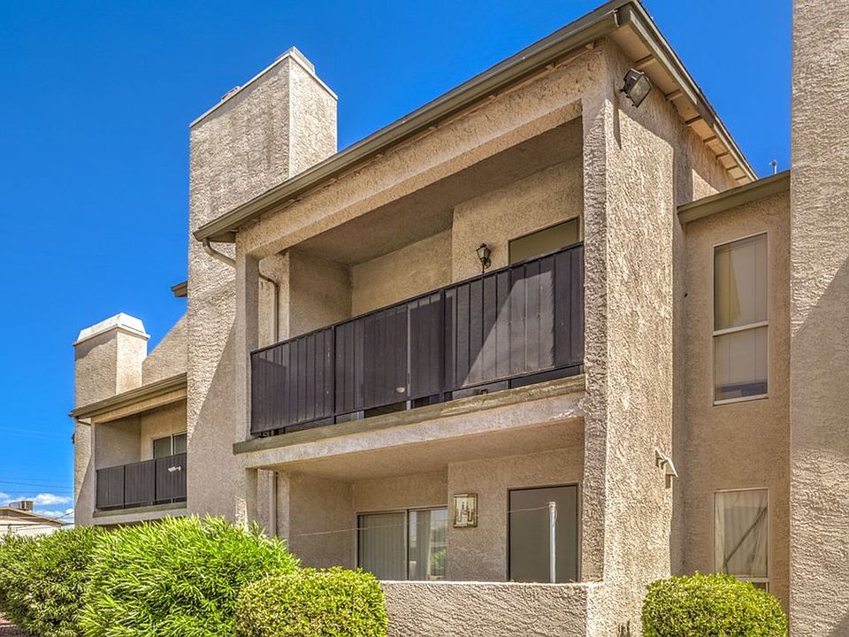 1st image of 2961 Country Manor Ln APT 131