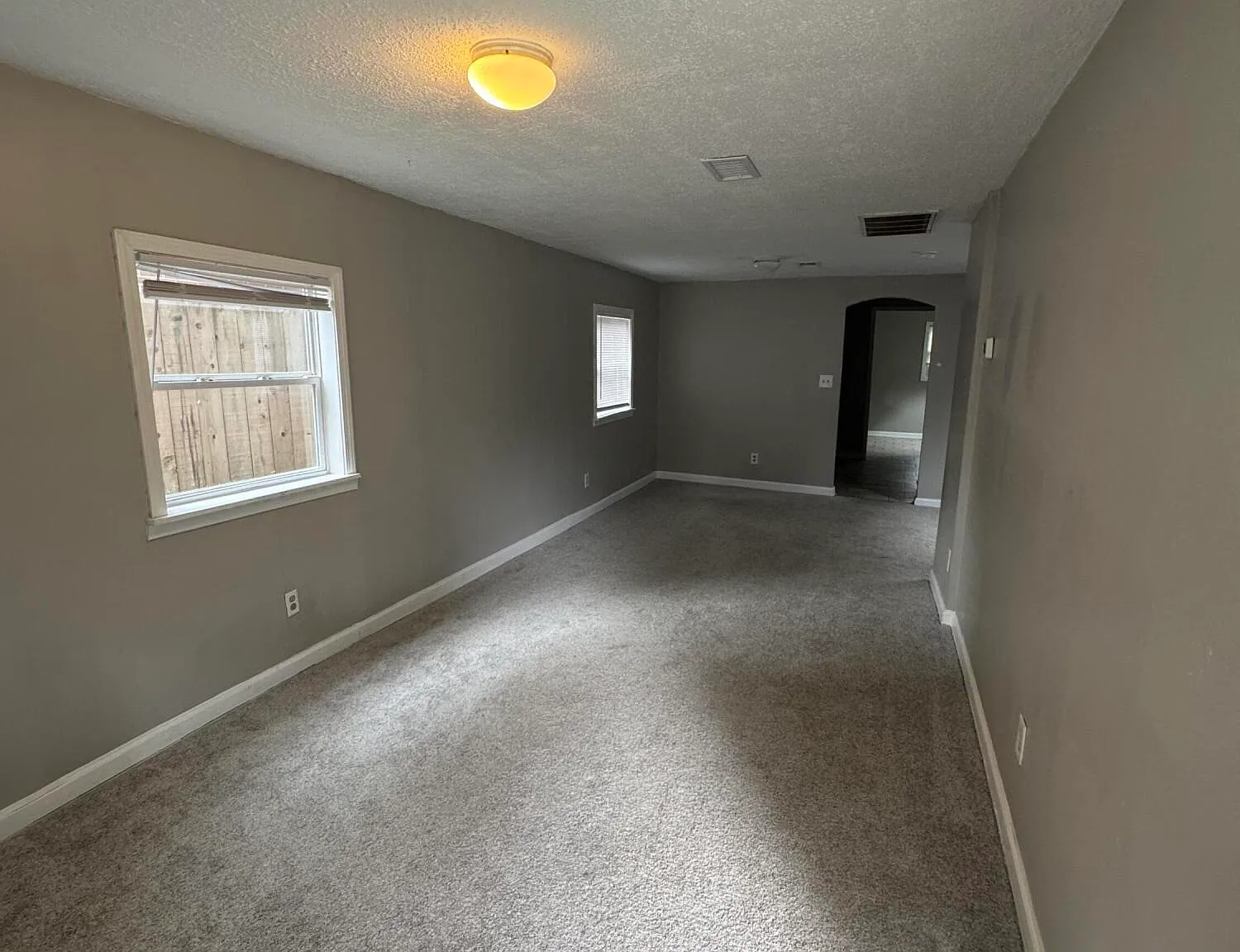 3 bed, 2.0 bath, 1344 sqft, $1,700 — Photo 4