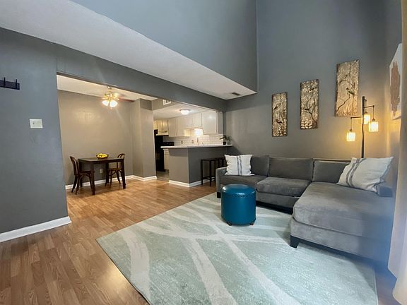 3rd image of 1714 Port Oak Pl Unit 1714