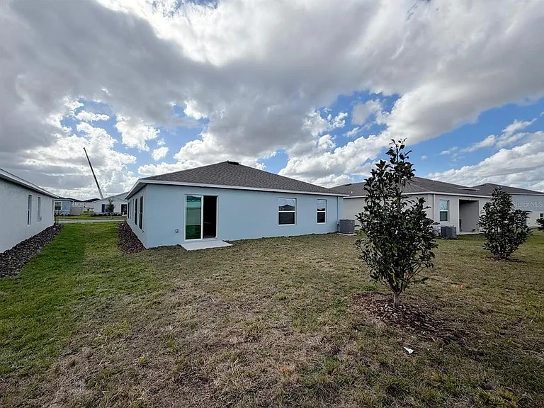 4746 Katrina Dr — Photo 23