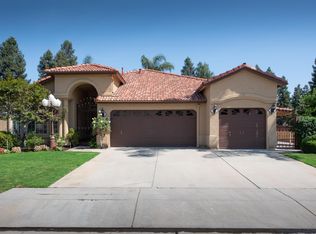 2204 E Niles Ave, Fresno, CA 93720