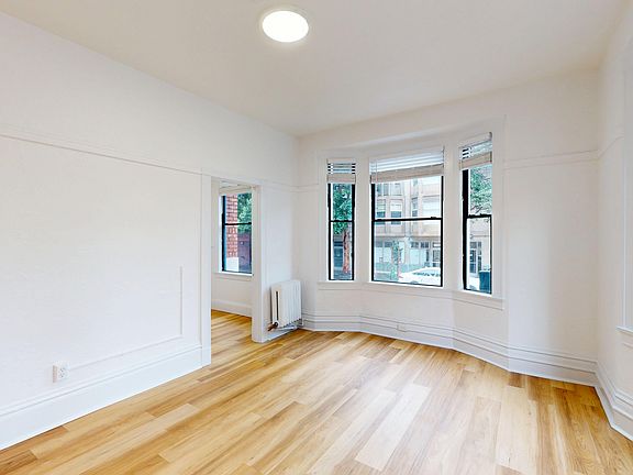 2nd image of 156 Franklin St #101