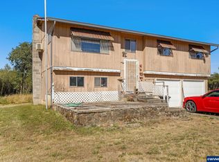 40092 Fish Hatchery Dr, Scio, OR 97374