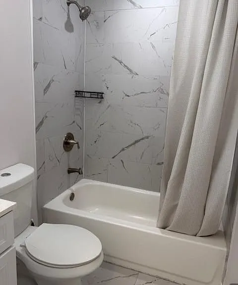 9448 Saddlebrook Dr — Photo 19