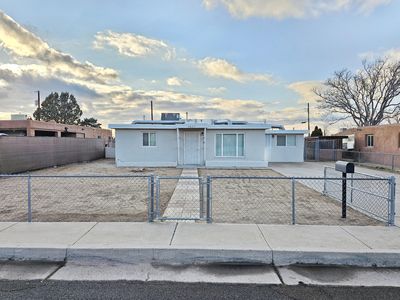 2837 Aliso Dr NE, Albuquerque, NM, 87110