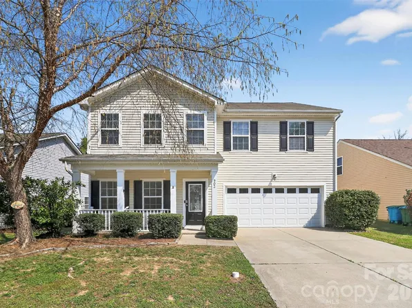 903 Traditions Park Dr, Pineville, NC 28134