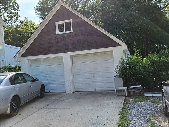 4th image of 307 Millan Ave