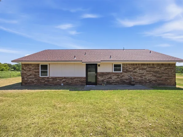 5916 S Carr Pen Rd, Atoka, OK 74525