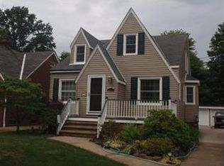 14724 Fernway Ave, Cleveland, OH 44111