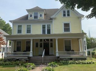 216 Stuart Ave APT 1, Kalamazoo, MI 49007