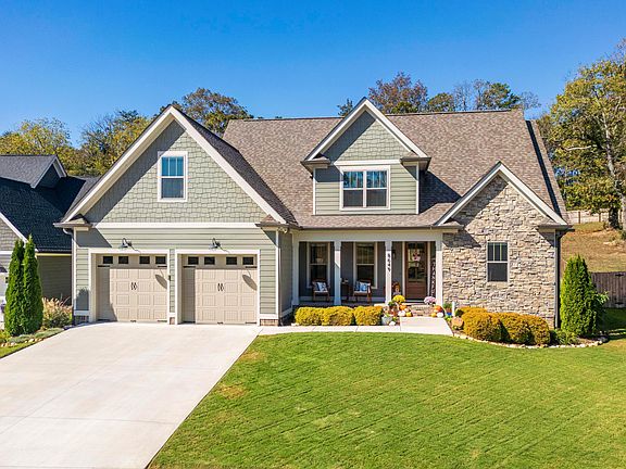 2nd image of 8649 Woodbury Acre Ct